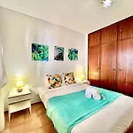 Ocean Bay With Pool By Homing 라고스