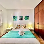 Ocean Bay With Pool By Homing