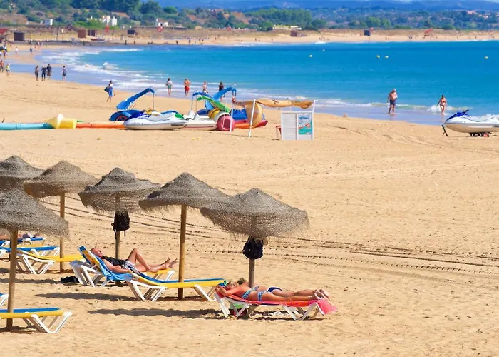 Ocean Bay With Pool By Homing *