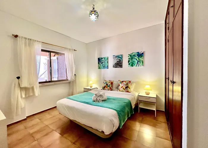 Ocean Bay With Pool By Homing Appartamento Lagos