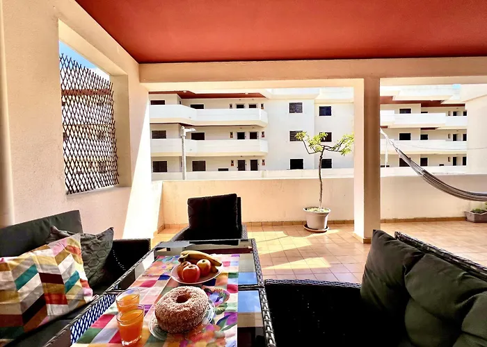 Ocean Bay With Pool By Homing Lagos