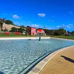 Ocean Bay With Pool By Homing לאגוּ‏ש