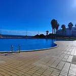 דירה Ocean Bay With Pool By Homing *