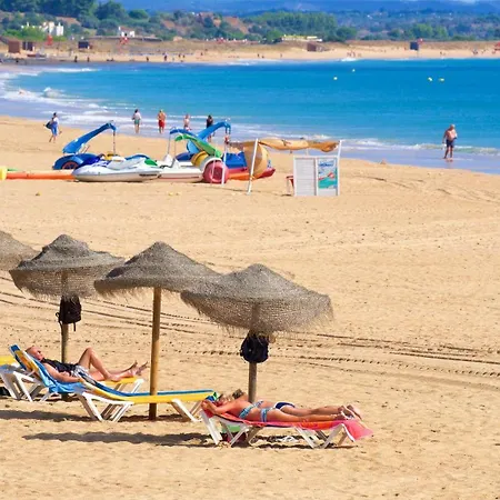 Ocean Bay With Pool By Homing *